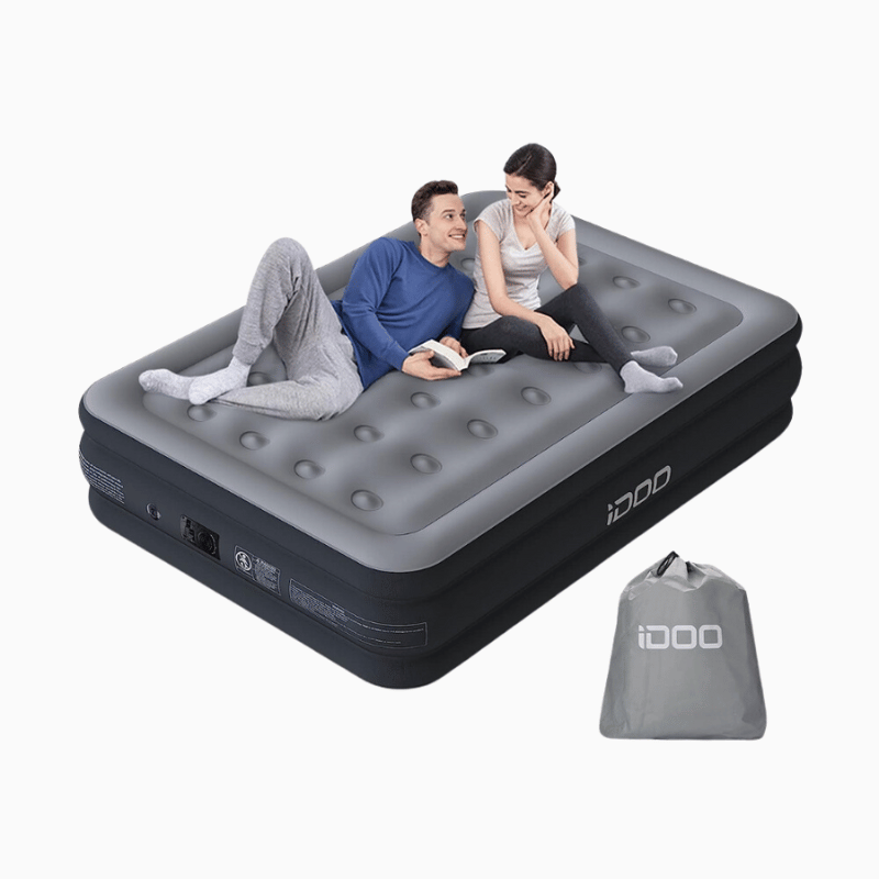 Airbed with outlet pump